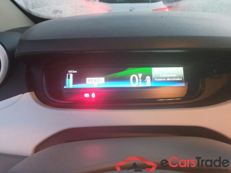 RENAULT ZOE VU 5P 1G BERLINA COMERCIAL Entry Flexi #4
