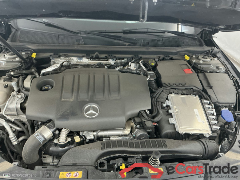 MERCEDES-BENZ CLA 2.0 CLA 180 D LUXURY LINE DCT #6
