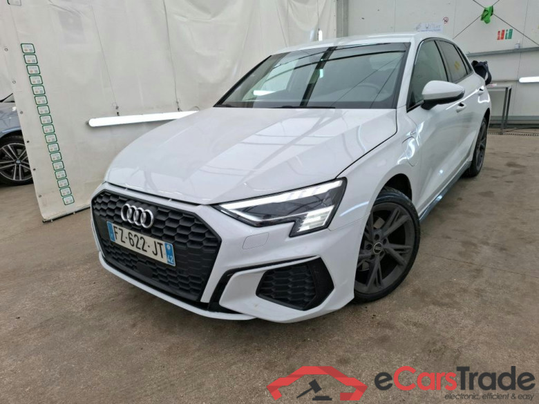 AUDI A3 Sportback / 2020 / 5P / Berline 40 TFSI e 204 S Tronic S Line #1