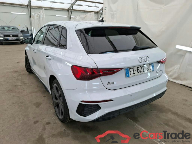 AUDI A3 Sportback / 2020 / 5P / Berline 40 TFSI e 204 S Tronic S Line #2