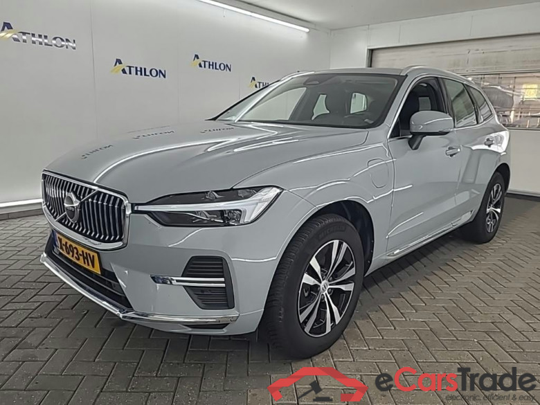 VOLVO XC60 T6 AWD Plug-in hybrid Core - Bright 5D 257kW