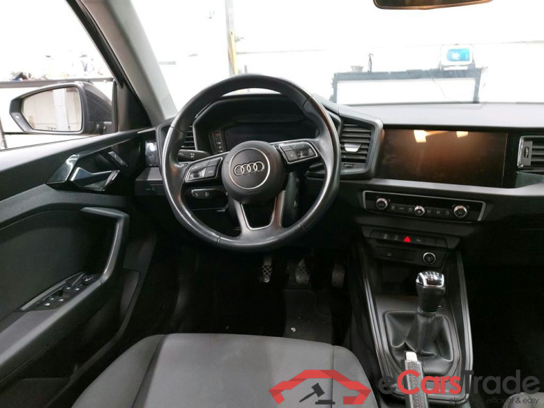 Audi A1 SB 1.0 25 TFSI Virtual Navi Klima PDC ... #3
