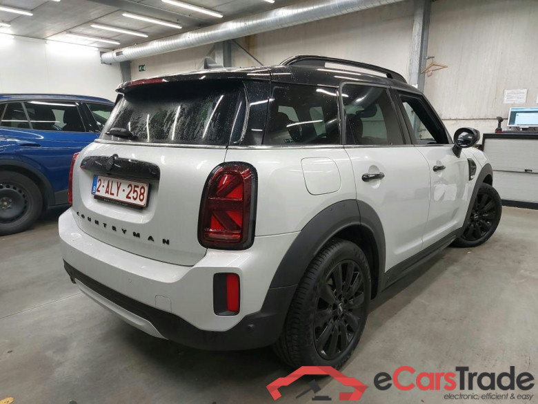 MINI - MIN COUNTRYMAN COOPER dA 136PK Business Edition With Heated Sport Seats & Visibility Pack & Auto Hatch #2