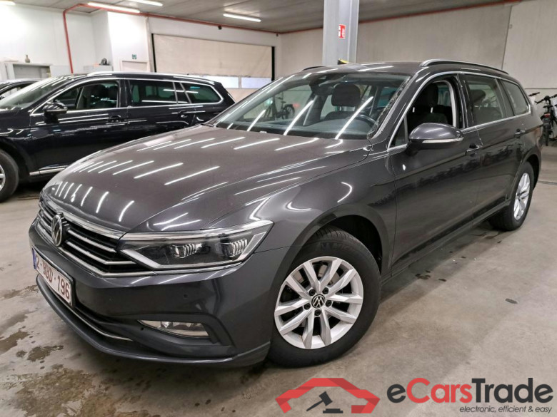 Volkswagen Passat Variant 2.0 TDI Style Aut. LED-Matrix ACC Navi Sport-Seats KeylessGo Klima PDC ... #1