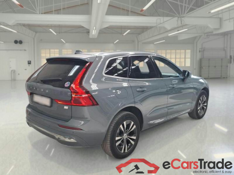 VOLVO XC60 / 2021 / 5P / SUV T6 PLUG-IN AWD AUTO CORE #2