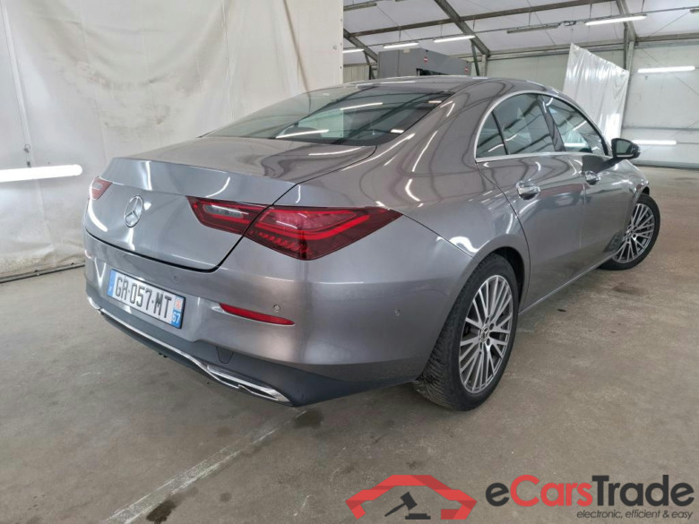 MERCEDES-BENZ CLA Coupe / 2019 / 4P / Coupé CLA 180 d Business Line BA8 #3