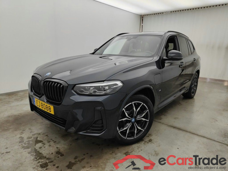BMW X3 - 2022 xDrive30e 184hp PHEV 5d Sport auto