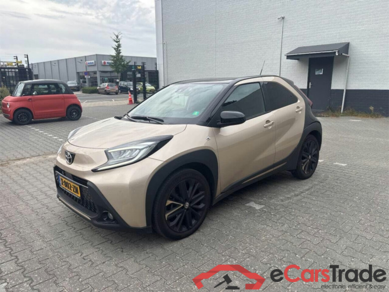 TOYOTA Aygo X 1.0 VVT-i MT Premium #1