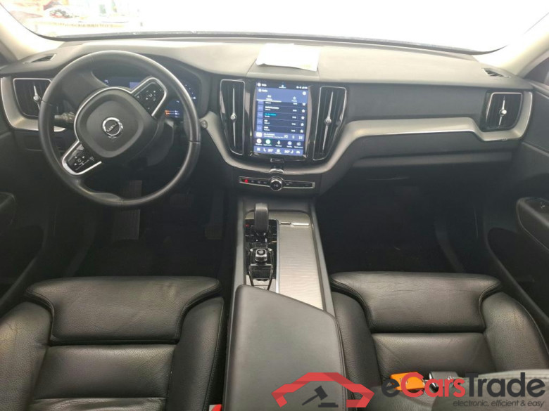VOLVO XC60 / 2021 / 5P / SUV Recharge T6 350 GT 8 Plus Style Dark #6