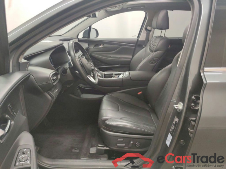Hyundai Santa Fe 1.6 T-GDi Plug-in Hybrid 4x4 Shine Aut. 5d #3