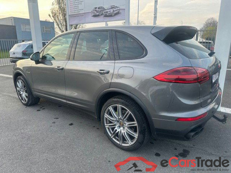 PORSCHE Cayenne 3.0i V6 PHEV S Tiptronic S (306 kW) #1