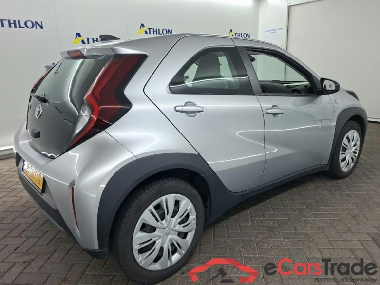 TOYOTA Aygo X 1.0 VVT-I MT play 5D 53kW #3