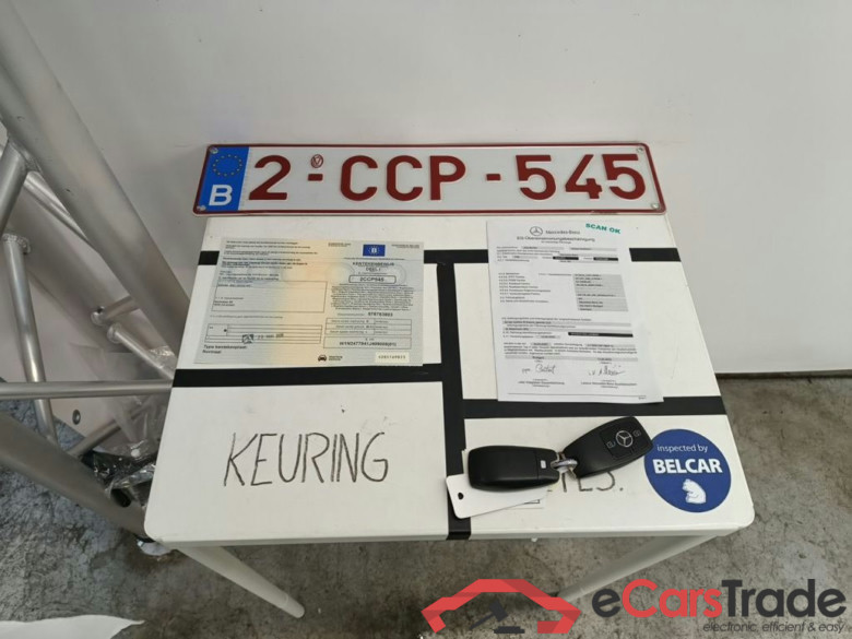 Mercedes-Benz GLA GLA 180 Business Solution Essential 5d #4