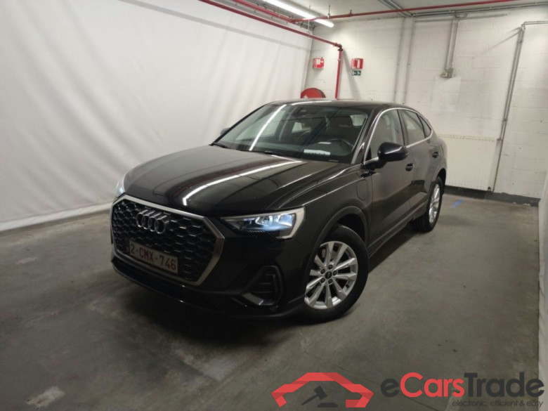 Audi Q3 Sportback 45 TFSI e S tronic 5d #1