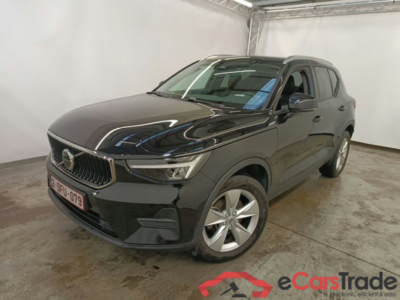 Volvo XC40 B3 Core DCT 5d #1