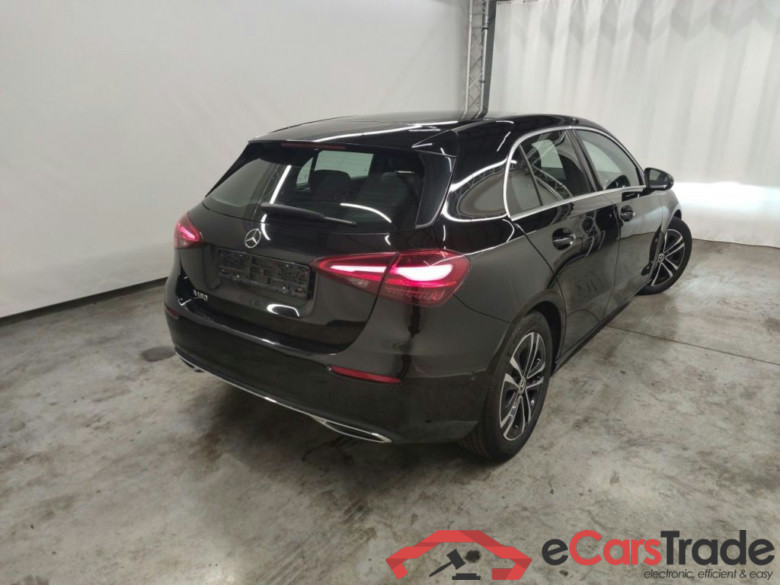 Mercedes-Benz Classe A A 180 Business Line 5d #2