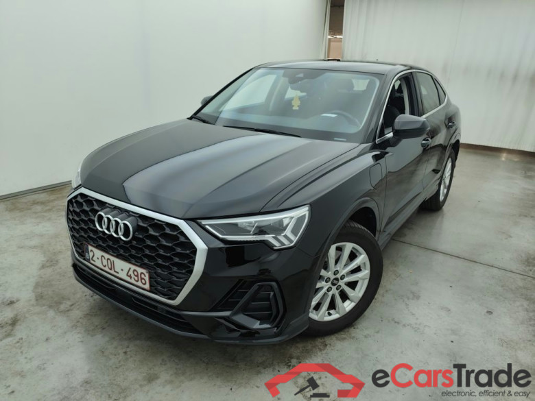 Audi Q3 Sportback 45 TFSI e S tronic 5d #1