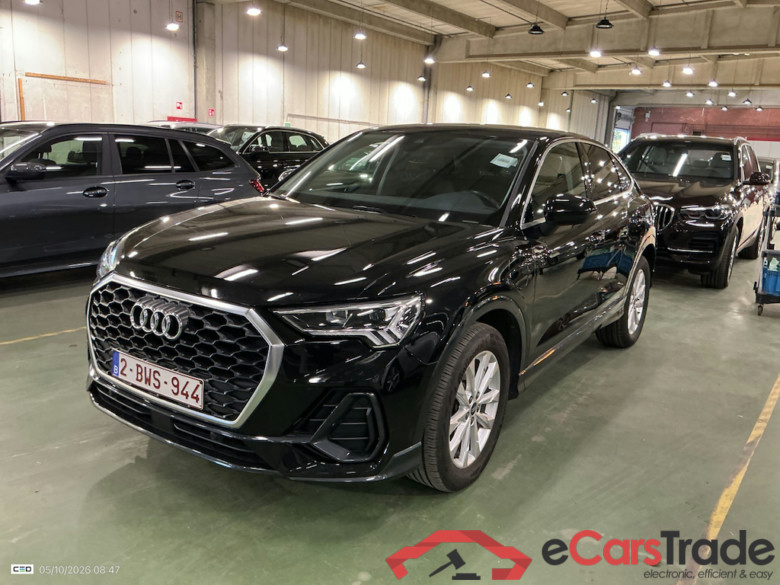 AUDI Q3 Sportback 1.4 45 TFSI E S TRONIC #1