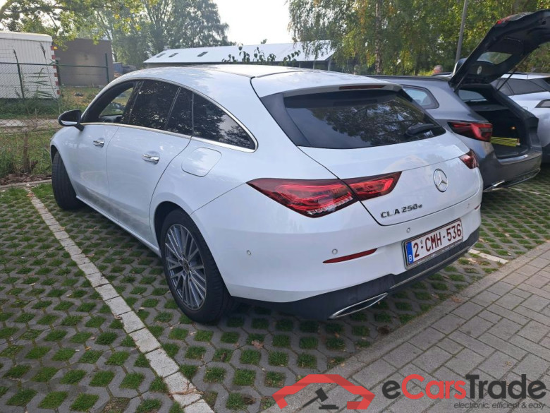 MERCEDES-BENZ CLA 1.3 CLA 250 E BUSINESS SOLUTION DCT #3