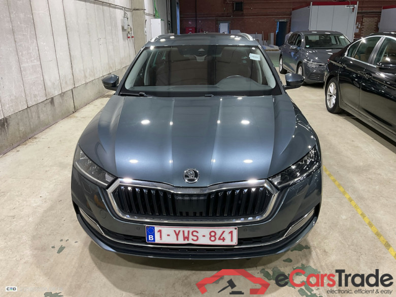 SKODA OCTAVIA COMBI - 2020 1.5 TSI Ambition #2