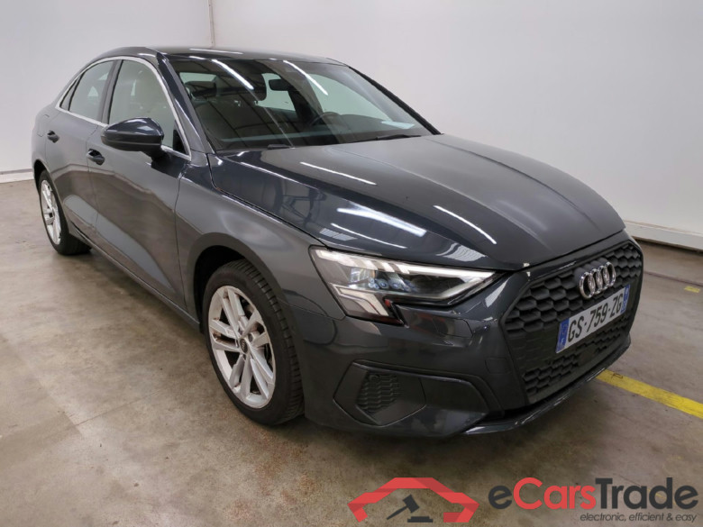 AUDI A3 Berline / 2020 / 4P / Berline 30 TFSI MHEV S Tronic 110 Business Line #3