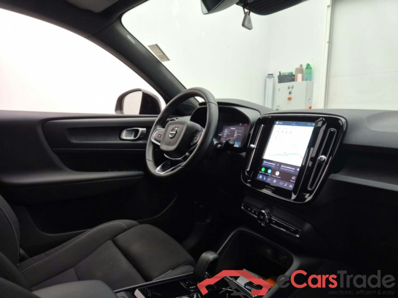 VOLVO XC40 RECHARGE CORE #3