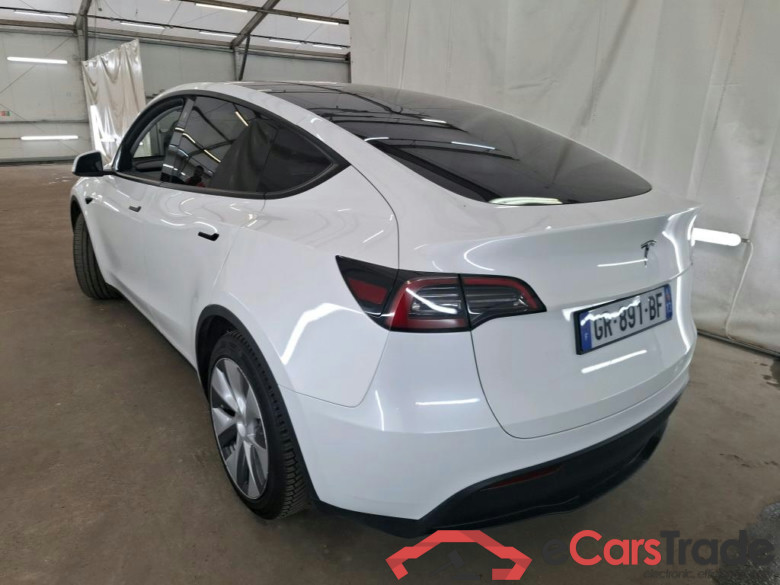 TESLA Model Y / 2021 / 5P / SUV RWD #5