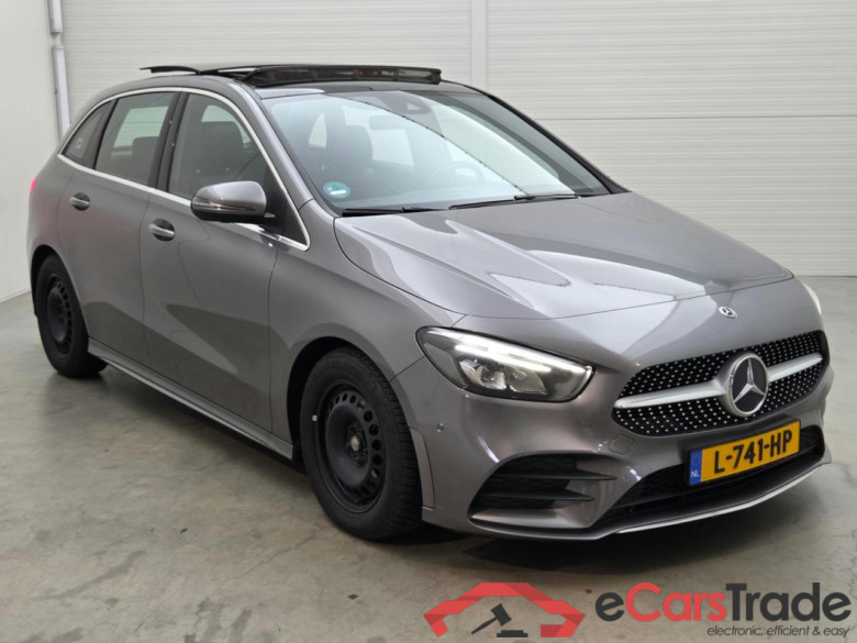 MERCEDES-BENZ B-klasse 180d Launch Edition Premium #2