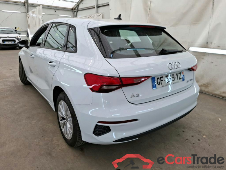 AUDI A3 Sportback / 2020 / 5P / Berline 40 TFSI e 204 S Tronic SB #3