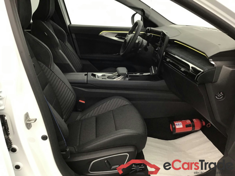 Renault Espace Esprit Alpine 1.2 Hybrid Electric/Gasoline 203hp #6