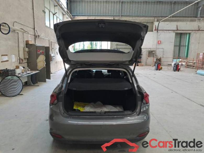 FIAT TIPO / 2015 / 5P / BERLINA 1.6 MJT 120CV 6M SeS BUSINESS #5