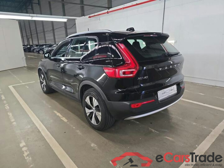 Volvo XC40 XC40 T4 PHEV Plus Bright Design Aut. (PHEV) 155kW/211pk  5D/P Auto-7 (4 seizoenen Banden) - CO2 onvolledig #3