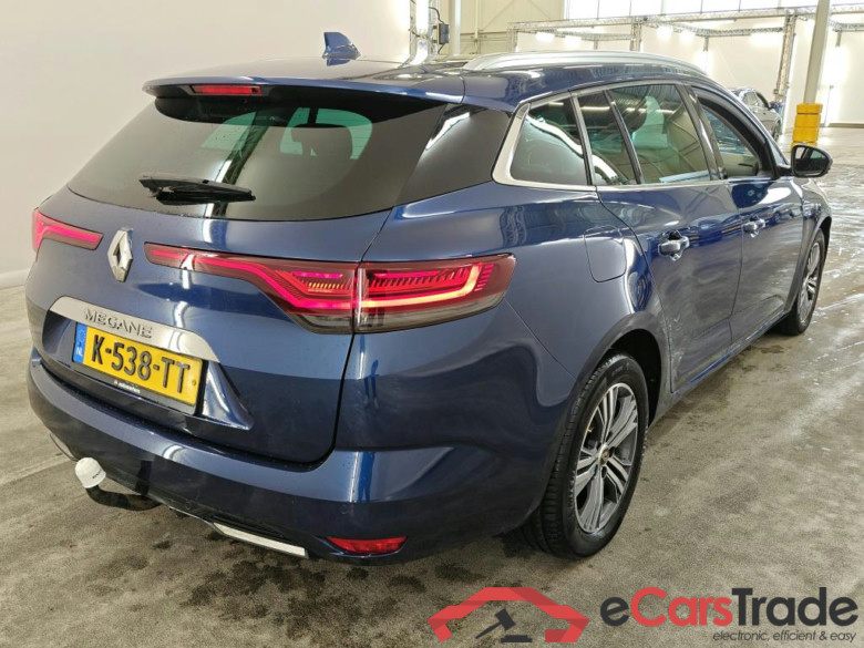 Renault Mégane Estate TCe 140 Intens 5d #2