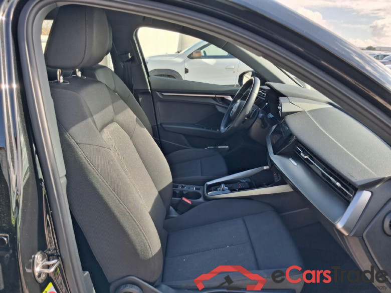 AUDI A3 / 2020 / 5P / berlina con portón Sportback Advanced 35 TDI 110kW S tronic #6