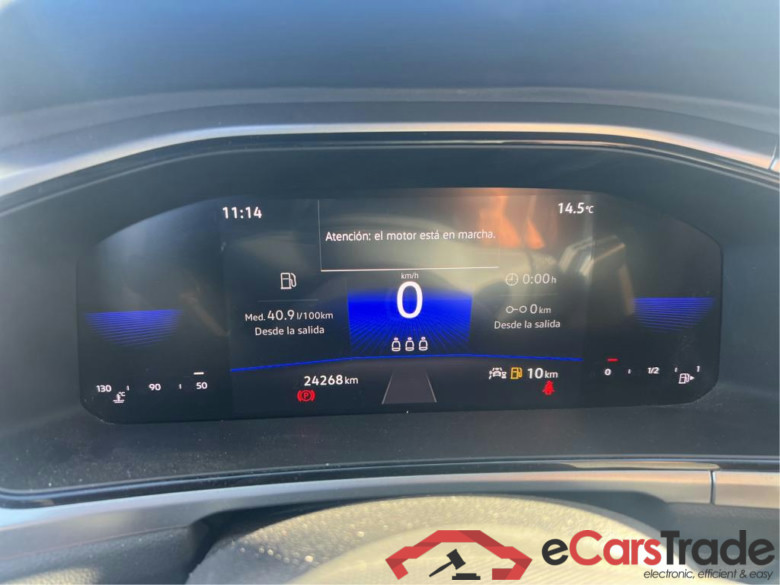 VOLKSWAGEN T-Roc / 2021 / 5P / todoterreno Life 2.0 TDI 85kW (115CV) #4