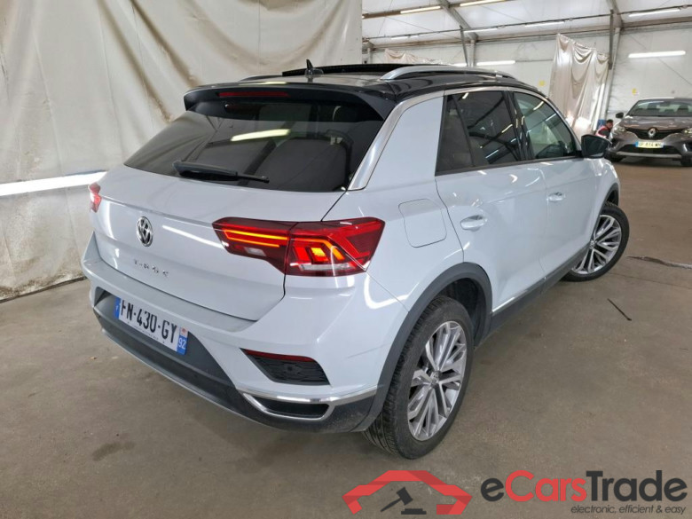 VOLKSWAGEN T-Roc / 2017 / 5P / SUV 1.5 TSI 150 EVO CARAT EXCLUSIVE DSG7 #3
