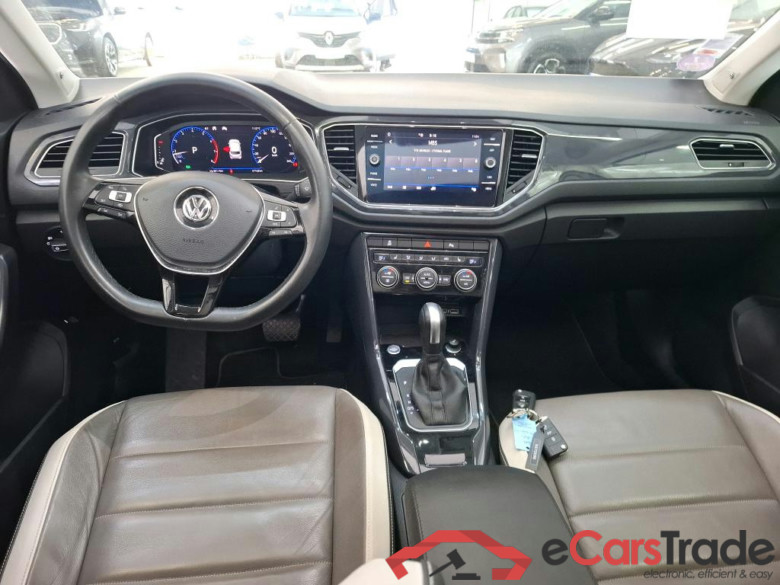 VOLKSWAGEN T-Roc / 2017 / 5P / SUV 1.5 TSI 150 EVO CARAT EXCLUSIVE DSG7 #5