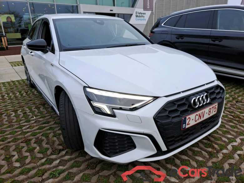 AUDI A3 SPORTBACK 1.4 45 TFSI E S TR. COMPETITION SPORTB. #2