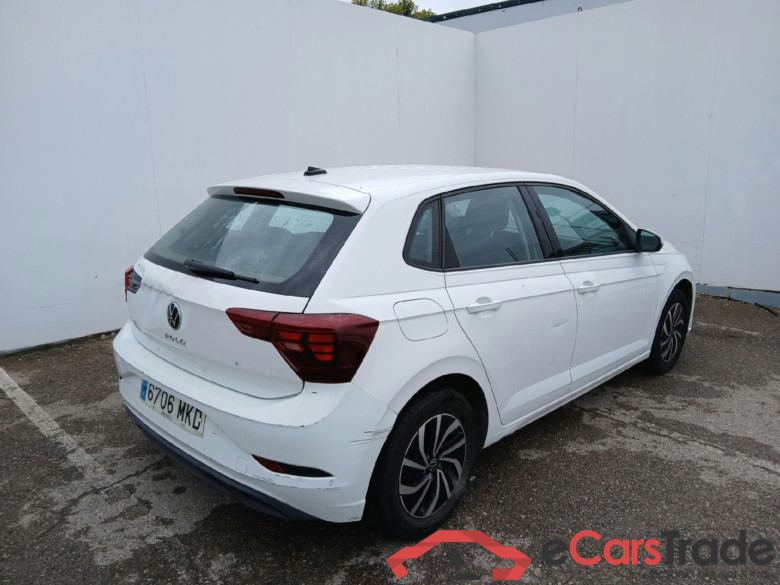VOLKSWAGEN Polo / 2021 / 5P / berlina con portón Life 1.0 TSI 70kW (95CV) #2
