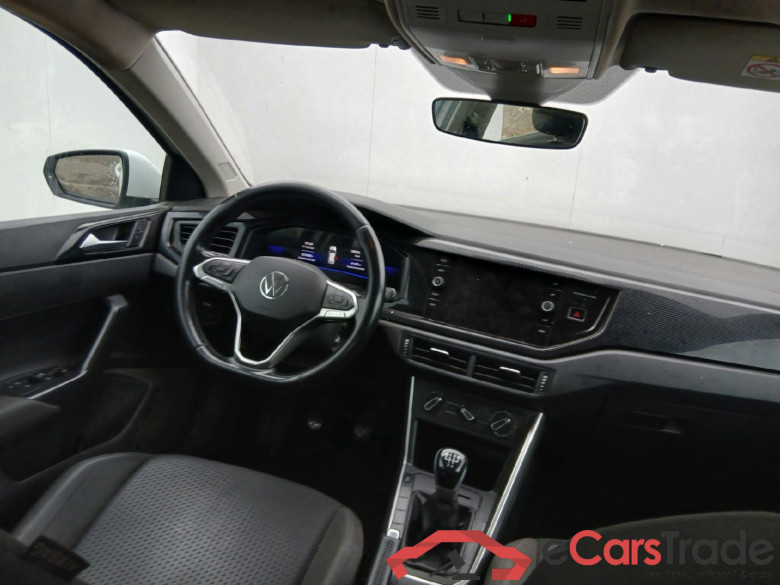 VOLKSWAGEN Polo / 2021 / 5P / berlina con portón Life 1.0 TSI 70kW (95CV) #3