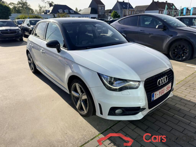 AUDI A1 Sportback 1.2 TFSI Attraction #2