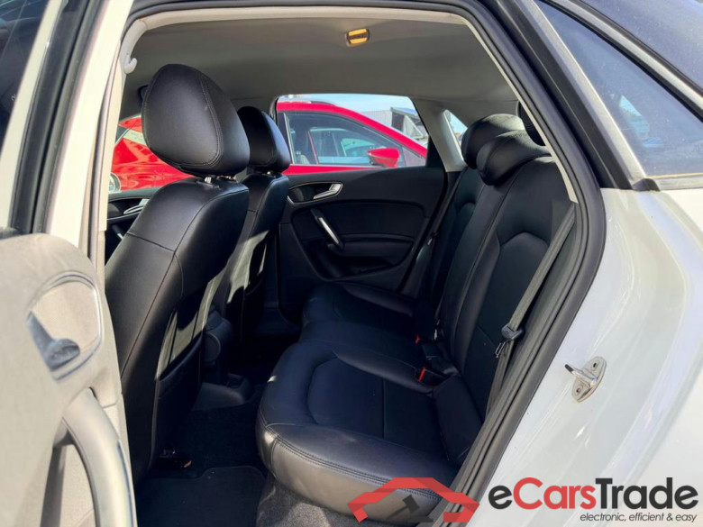 AUDI A1 Sportback 1.2 TFSI Attraction #5