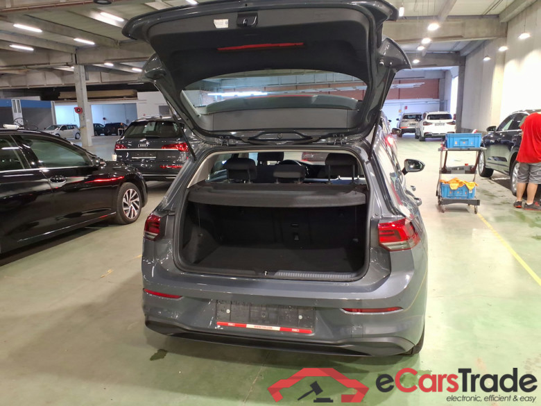 VOLKSWAGEN GOLF VIII 1.5 eTSI Life OPF DSG #3