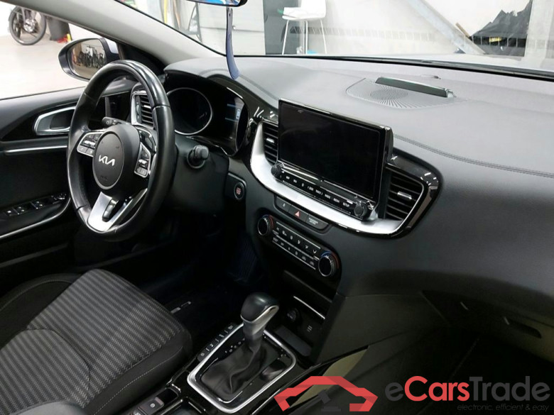 KIA - KIA CEED SPORTSWAGON 1.6 GDi PHEV 141PK DCT Business Line * HYBRID * #3