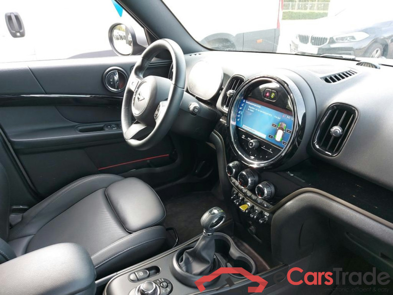 MINI - MIN COUNTRYMAN Cooper S E ALL4 AT 220PK Business Edition With Comfort Pack & Heated Sport Seats & PDC Front & Rear & Camera * HYBRID * #3
