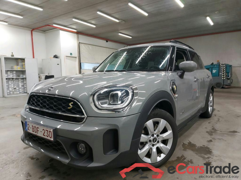 MINI - MIN COUNTRYMAN COOPER S E ALL4 AT 220PK Pack Comfort Plus With Heated Seats & Driving Assistant & Pano Roof * HYBRID *
