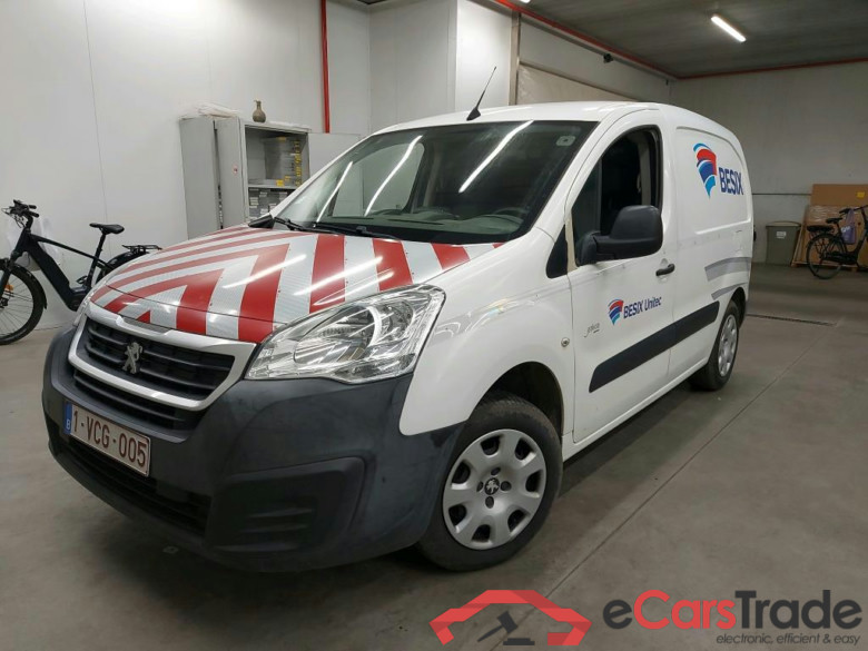 PEUGEOT - PEU PARTNER B/F BlueHDi 120 L1H1 75PK Premium Pack & Right Sliding Door & Towing Hook