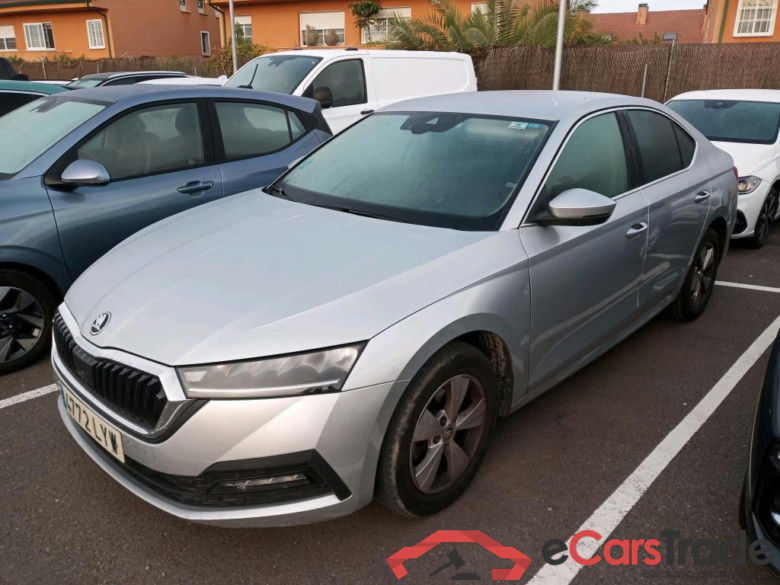 SKODA Octavia / 2020 / 5P / berlina con portón 2.0 TDI 85kW (115 CV) Manual Ambition #1