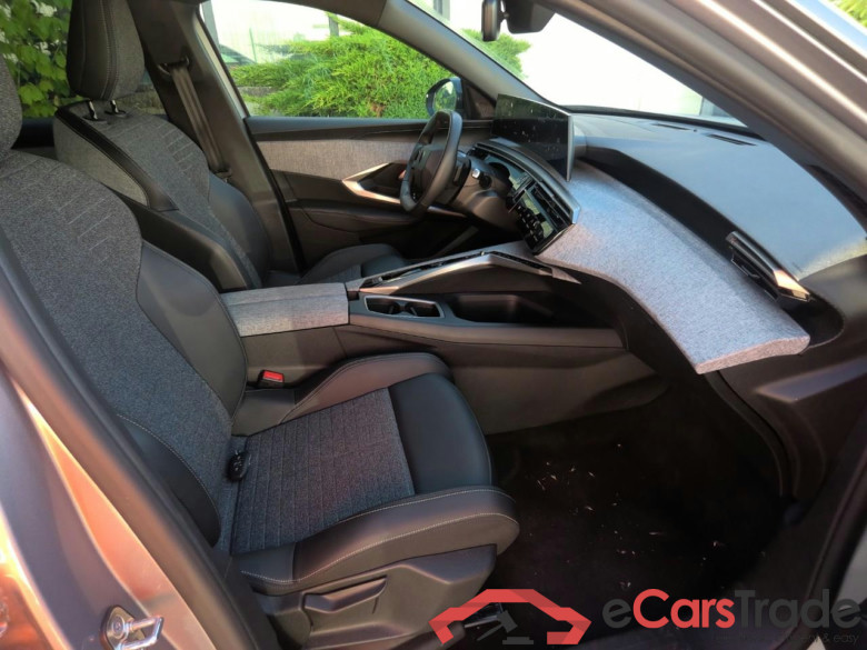 3008  Hybrid 136 Allure 1.2  135CV  BVA6 #5