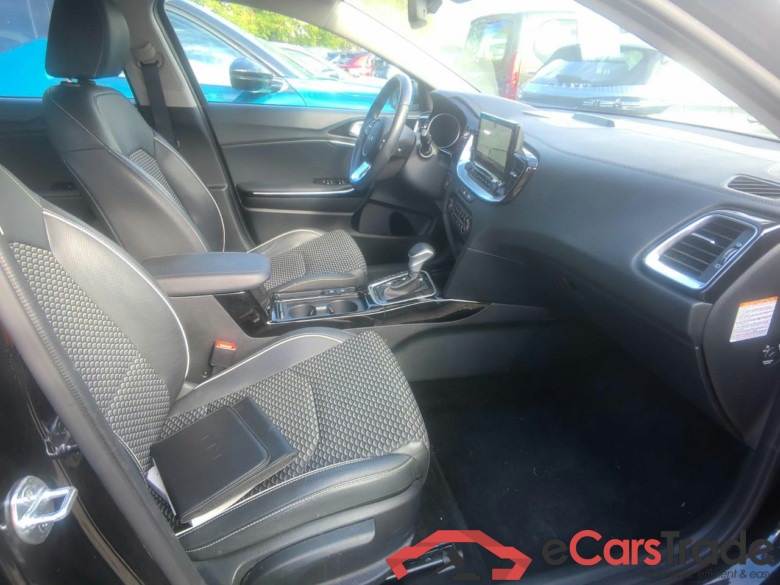 XCEED 1.6 GDI 141 PHEV ACTIVE DCT6 #5